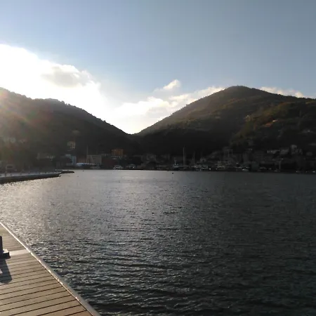 La Nuova Paranza - Le Grazie - - Cinque Terre